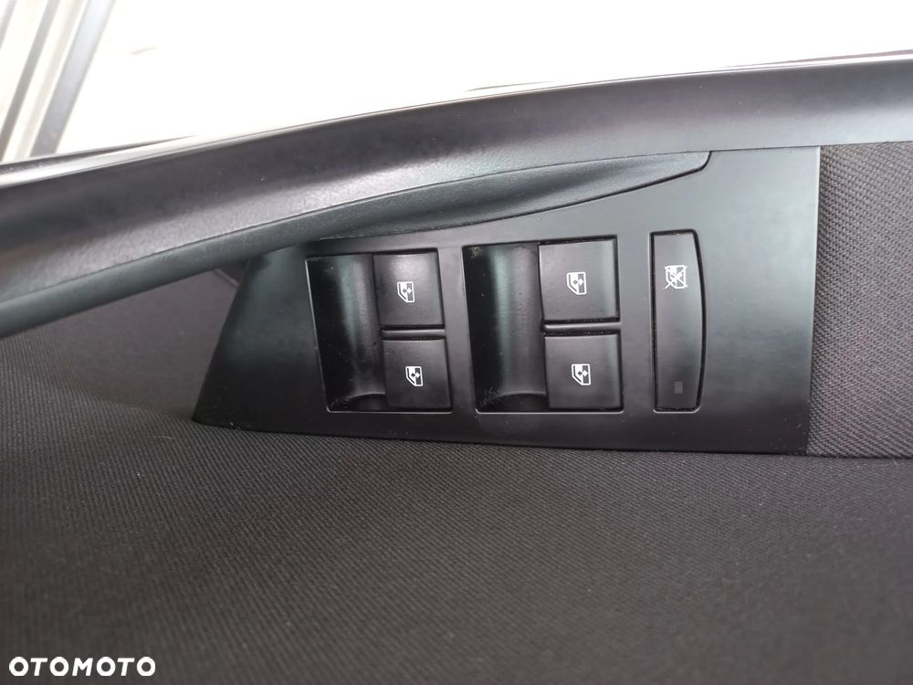Opel Astra 1.6 EU6 - 13
