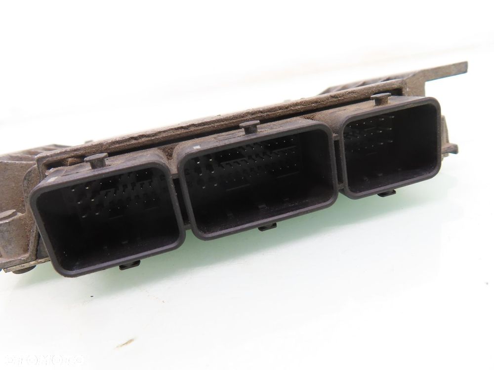 STEROWNIK PEUGEOT 406 2.0  IAW48P23R 9645123180 - 3