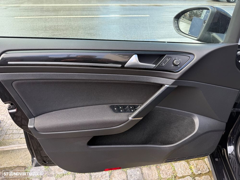 VW Golf Variant 1.6 TDi Highline - 15