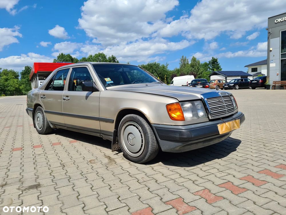 Mercedes-Benz W124 (1984-1993) - 2