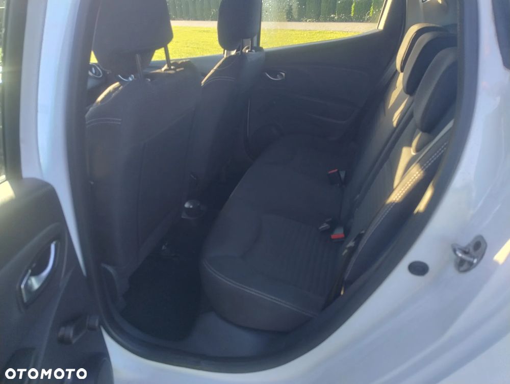 Renault Clio 1.2 16V 75 LIMITED - 7