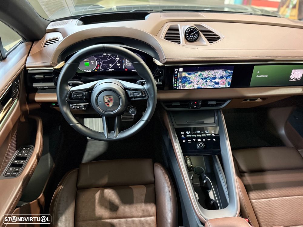 Porsche Macan Electric 4 - 50