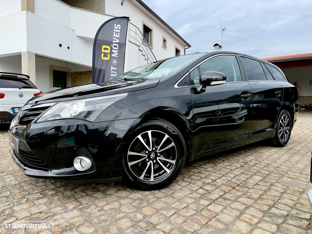 Toyota Avensis SW 2.0 D-4D Exclusive +Navi - 2
