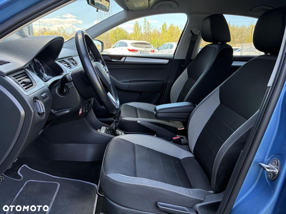 Skoda RAPID 1.0 TSI Ambition - 12