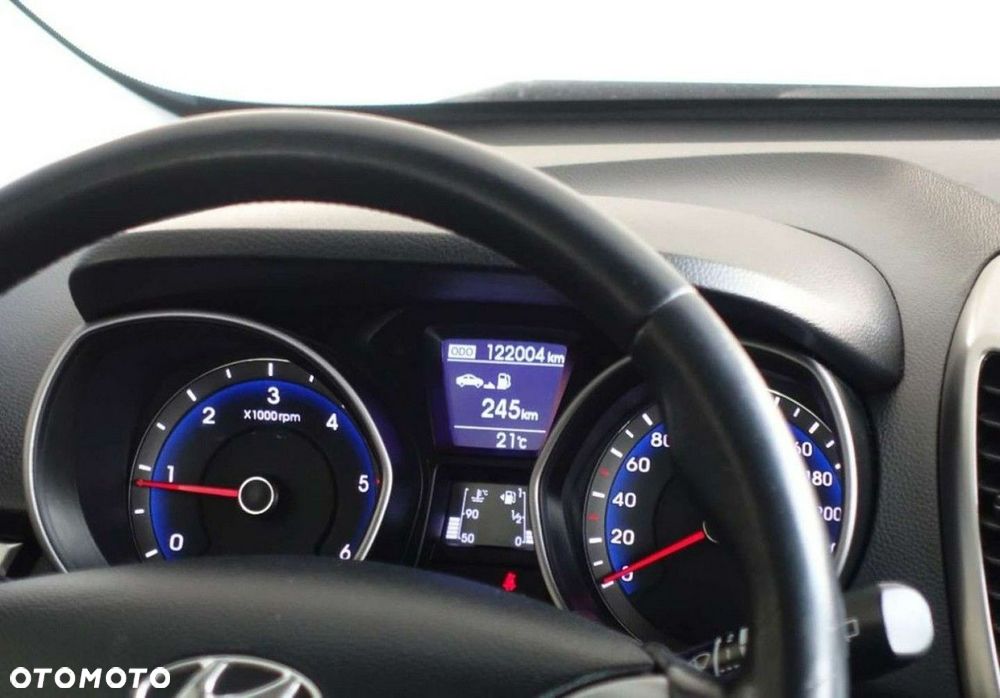 Hyundai i30 - 21