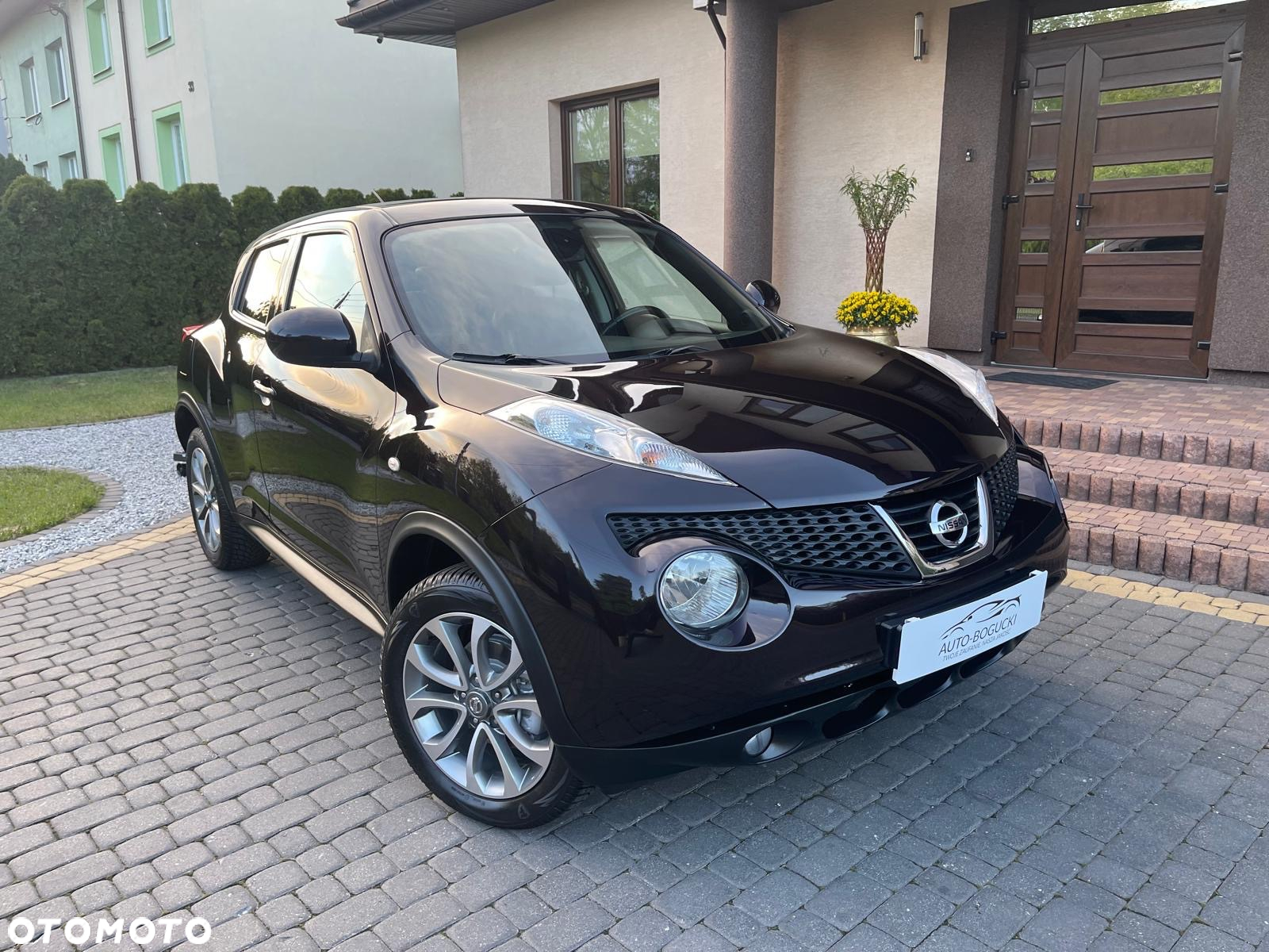 Nissan Juke 1.6 Tekna S&S - 9