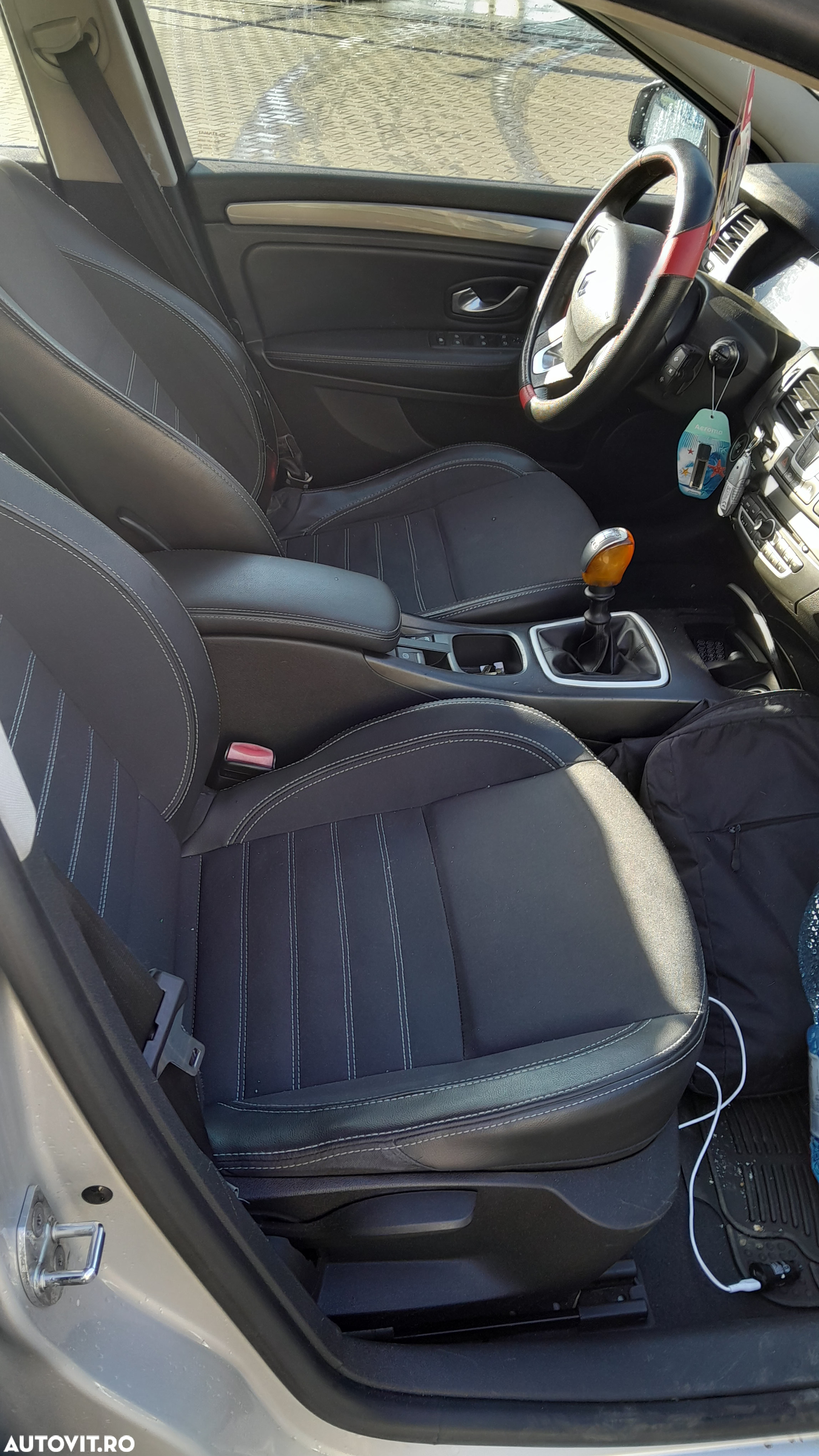 Renault Laguna 2.0dCi Privilege - 6