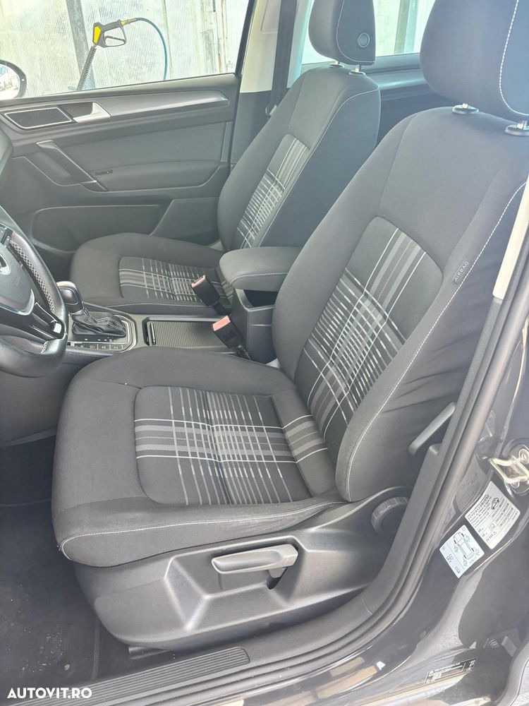 Volkswagen Golf Sportsvan - 10