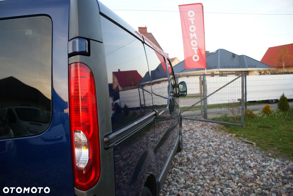 Opel Vivaro - 18