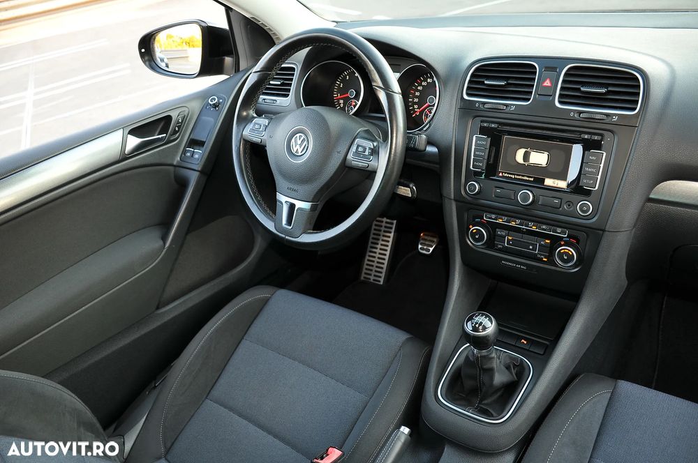 Volkswagen Golf 1.4 TSI BMT Highline - 3