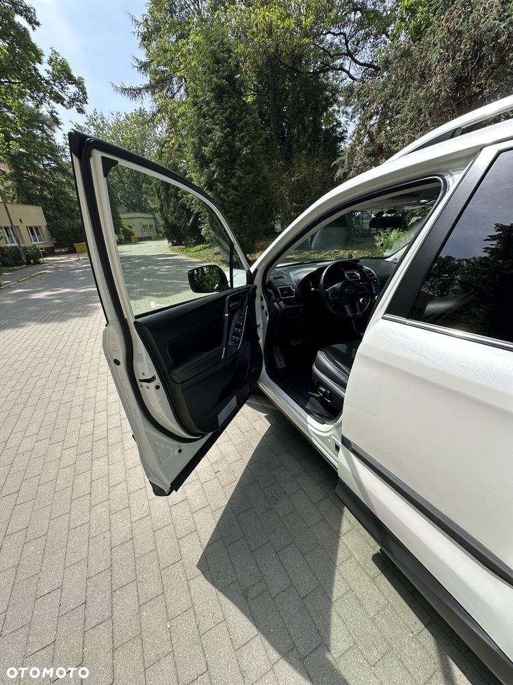 Subaru Forester 2.0 XT Platinum Lineartronic - 7
