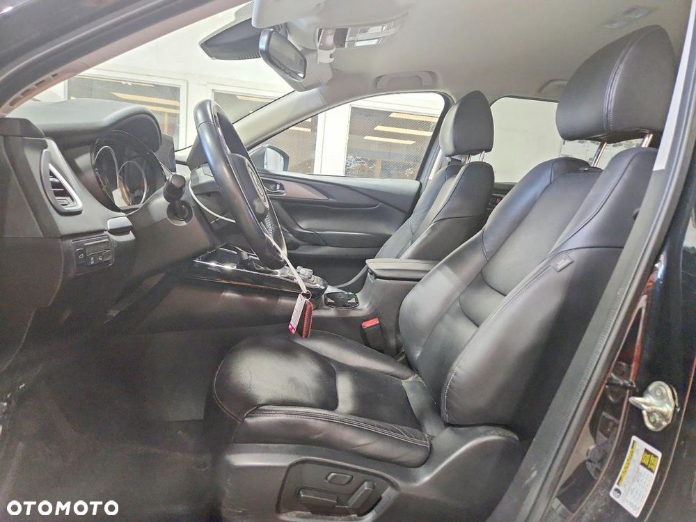 Mazda CX-9 - 8