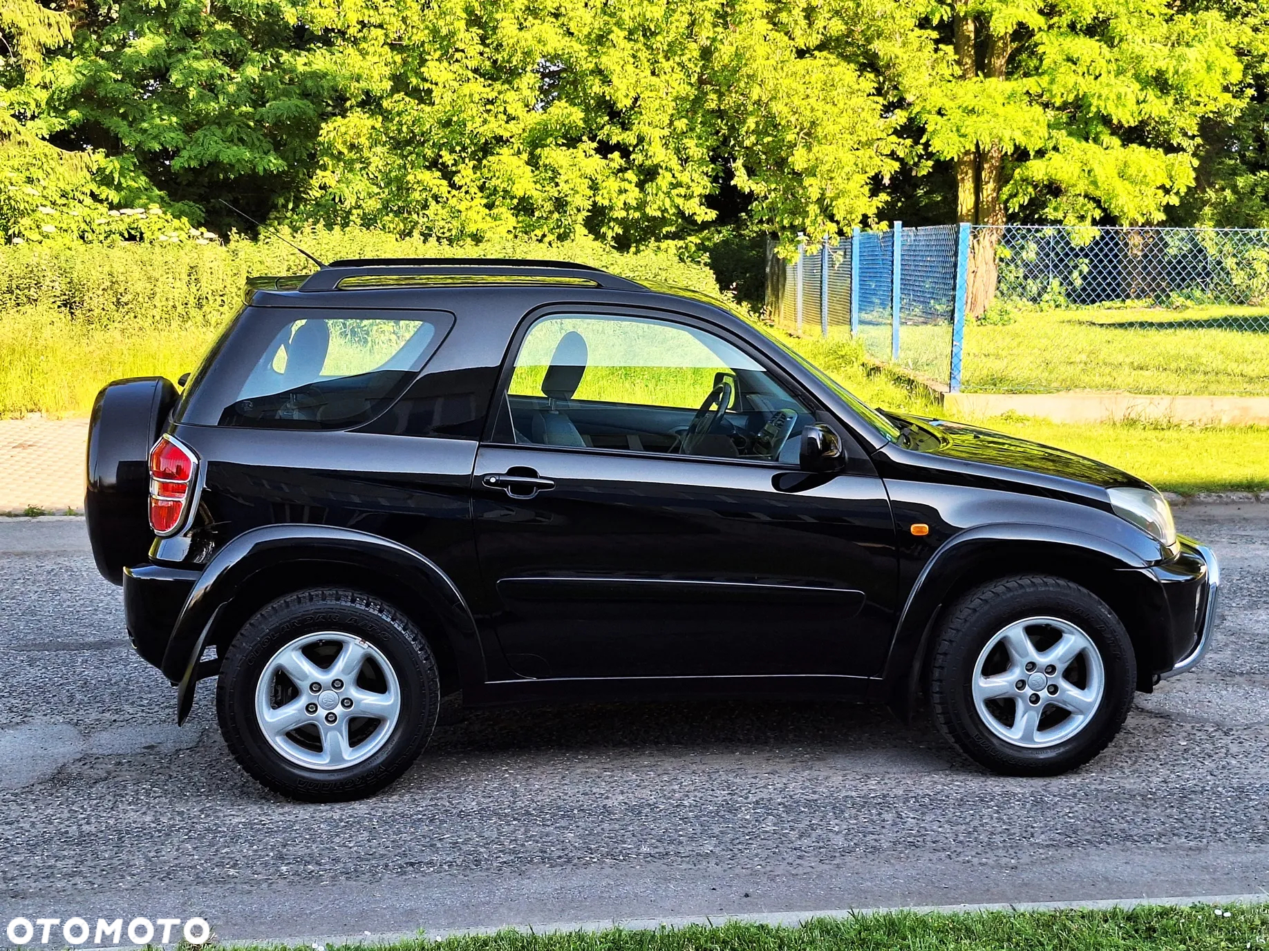 Toyota RAV4 - 13