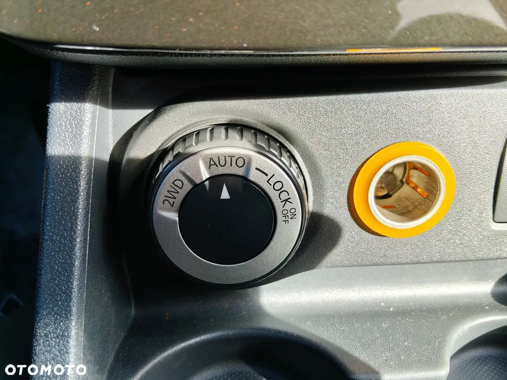 Dacia Duster 1.6 16V 4x4 - 18