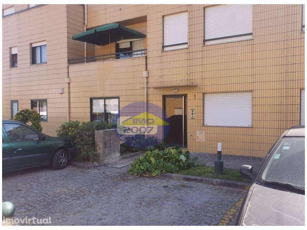 Apartamento T3 em Pedroso - Grande imagem: 2/17