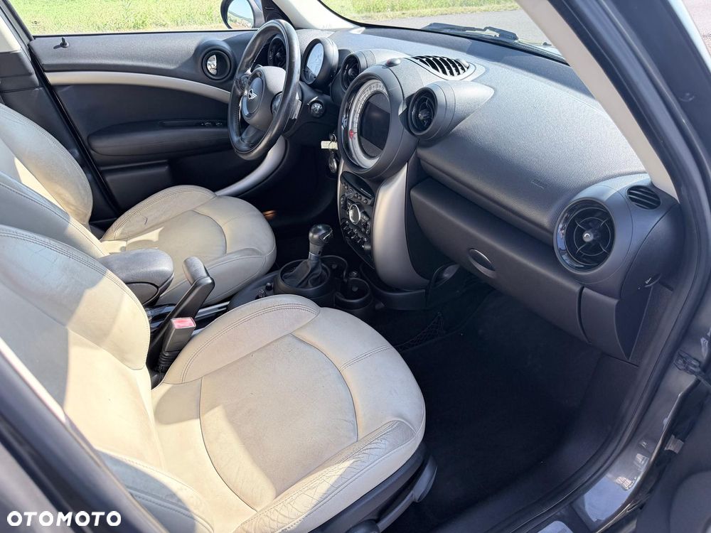 MINI Countryman Cooper D All4 - 11