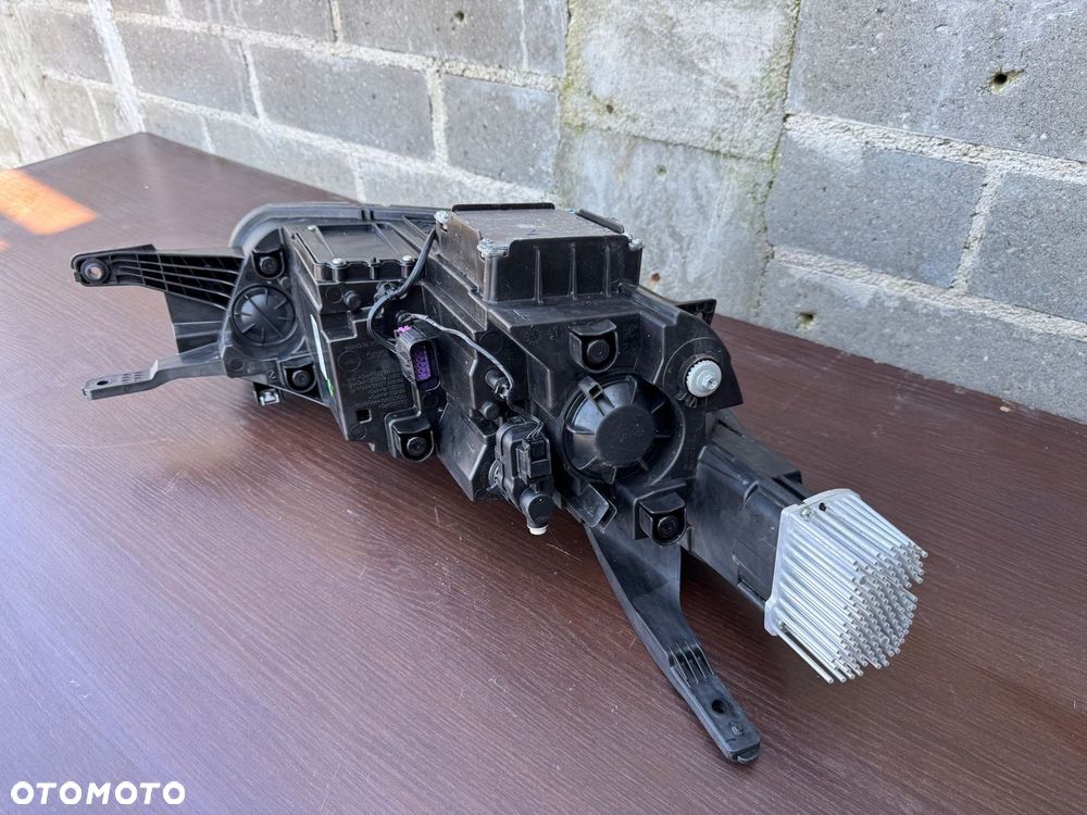 MG ZS LIFT FULL LED LAMPA LEWA PRZEDNIA 10550753 ŁADNA - 12