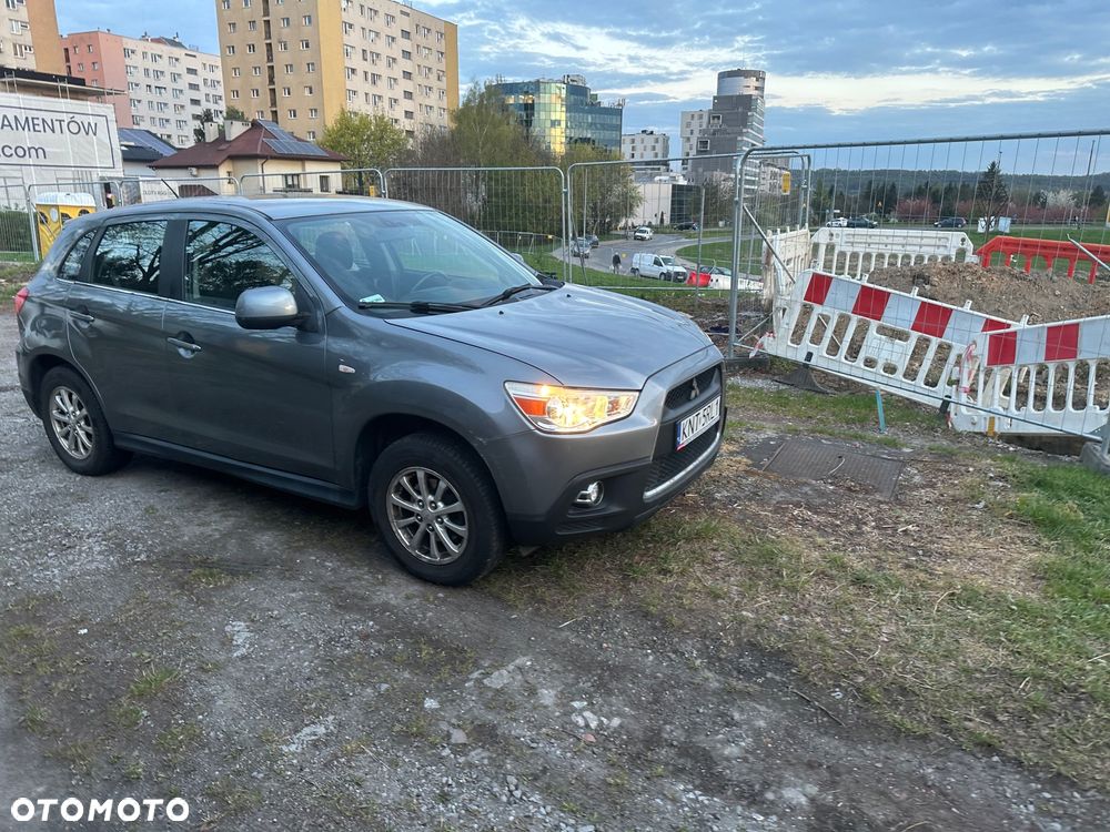 Mitsubishi ASX 1.8 DID Instyle 4WD AS&G - 3