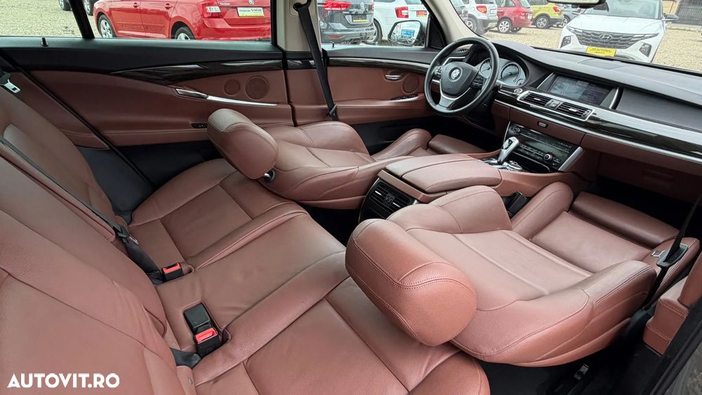 BMW Seria 5 520d Aut. Luxury Line - 18