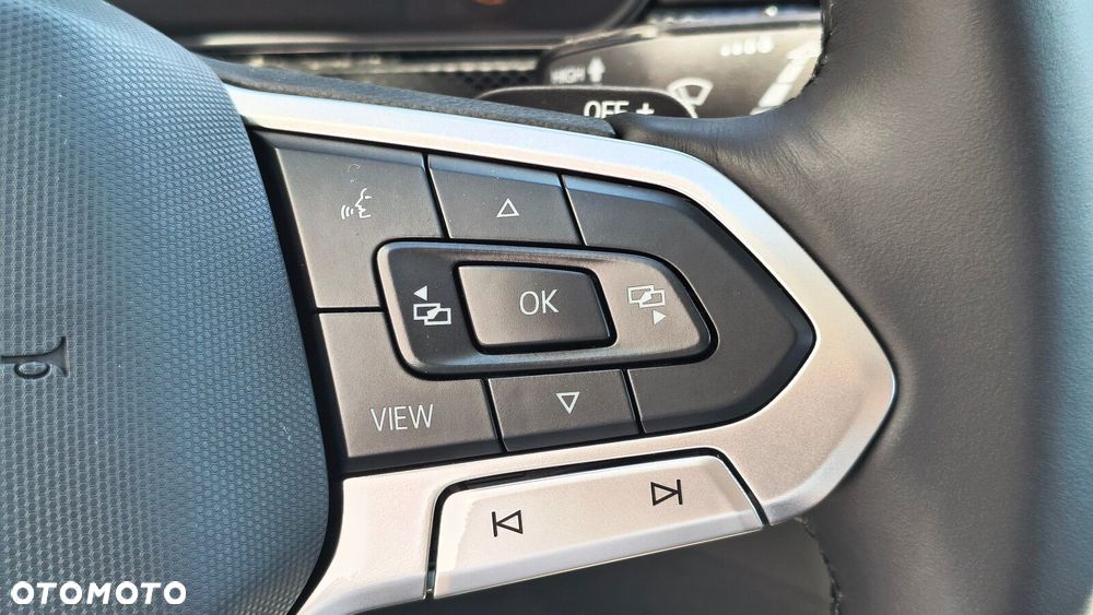 Volkswagen T-Cross - 17