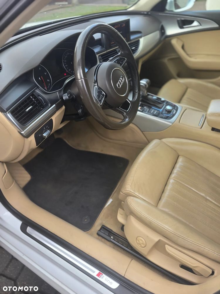 Audi A6 Avant - 16