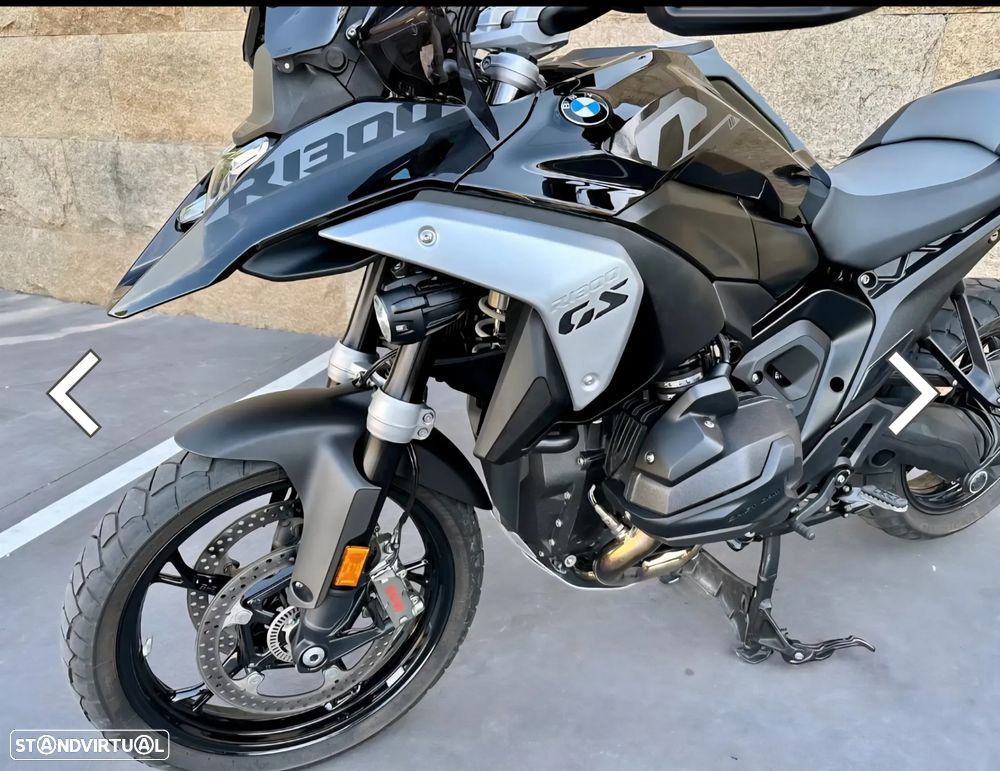 BMW R 1300 GS Triple Black - 9