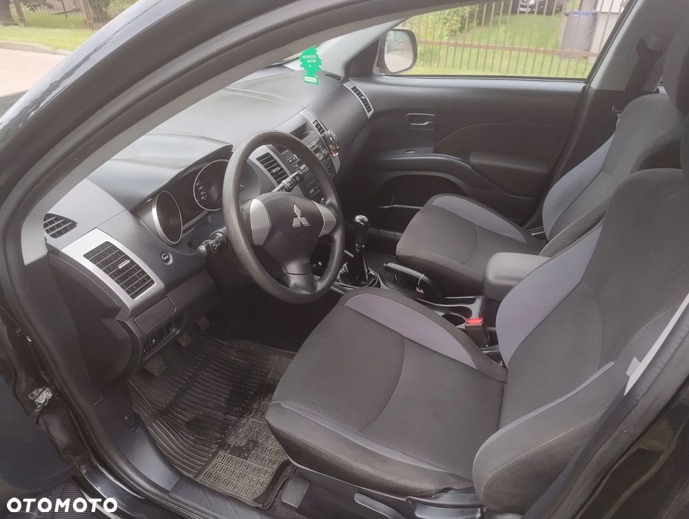 Mitsubishi Outlander 2.0 Intense 2WD - 5