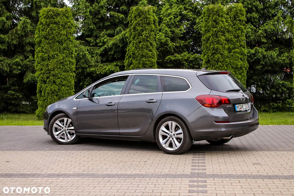 Opel Astra 1.6 Turbo Automatik Cosmo - 16