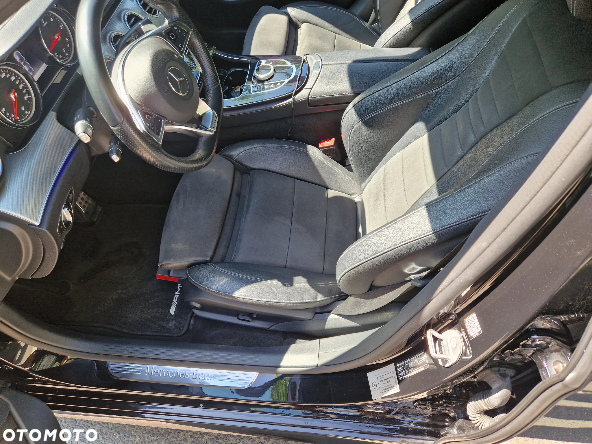 Mercedes-Benz Klasa E 220 d 9G-TRONIC - 20