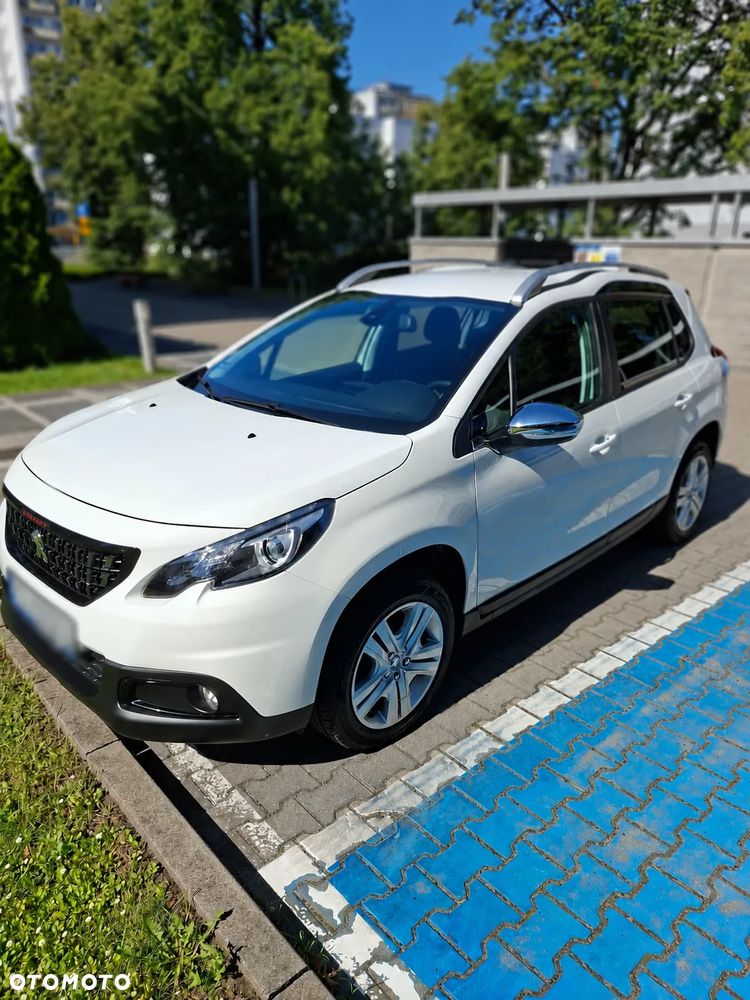 Peugeot 2008 BlueHDi 100 Active - 1