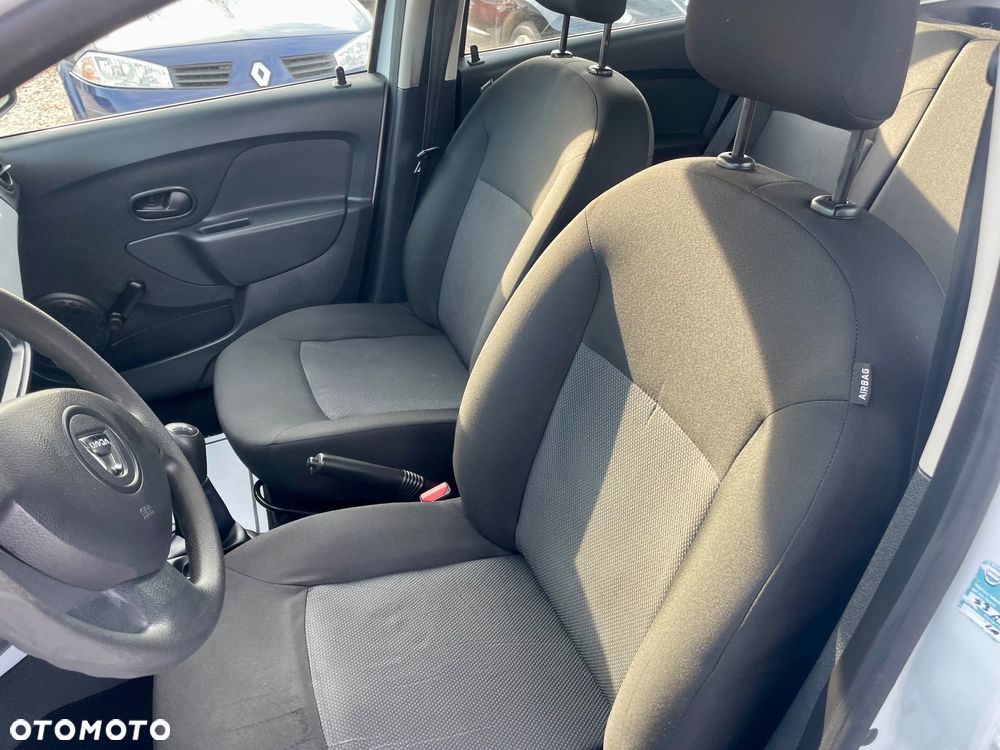 Dacia Sandero 1.2 16V - 23