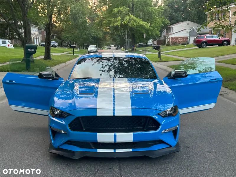 Ford Mustang 5.0 V8 GT - 15