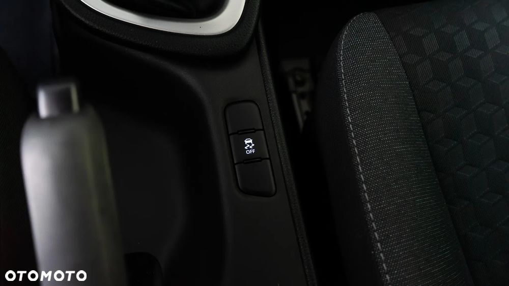 Toyota Yaris 1.0 Comfort - 17