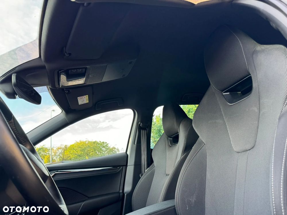 Skoda Octavia 2.0 TDI Ambition DSG - 10