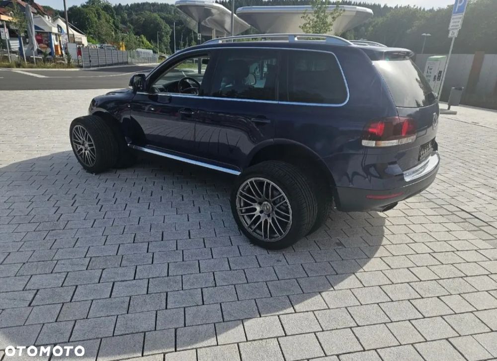 Volkswagen Touareg 5.0 V10 TDI DPF Automatik Individual - 4