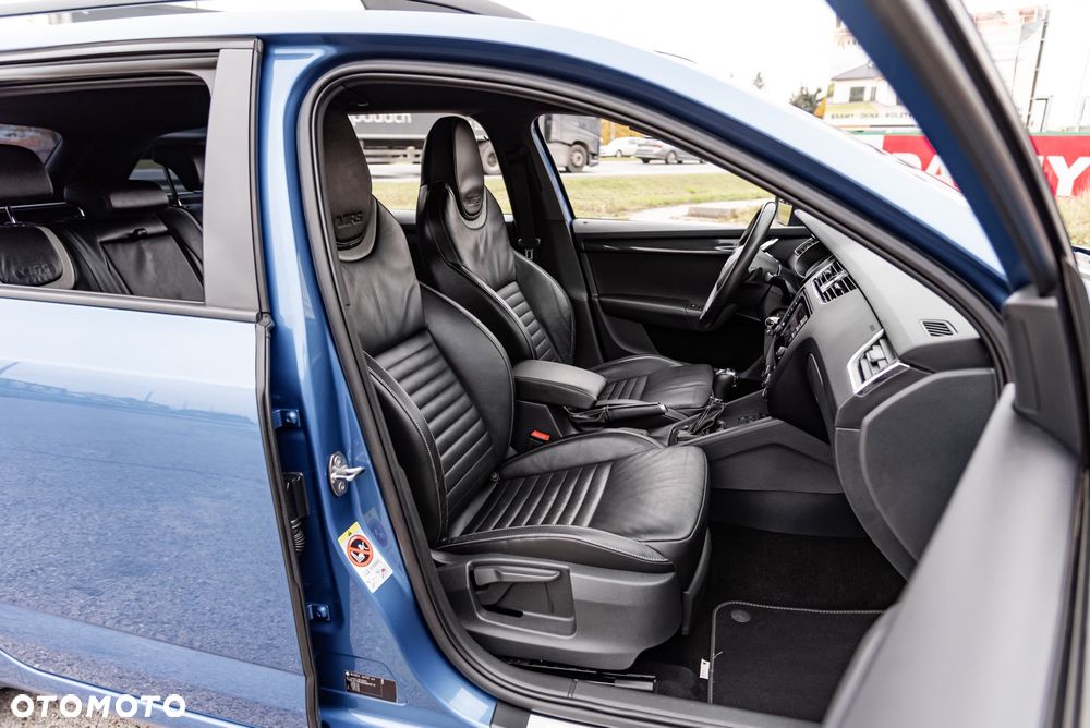 Skoda Octavia 2.0 TSI RS - 24