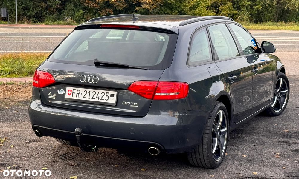 Audi A4 Avant 3.0 TDI DPF quattro Attraction - 10