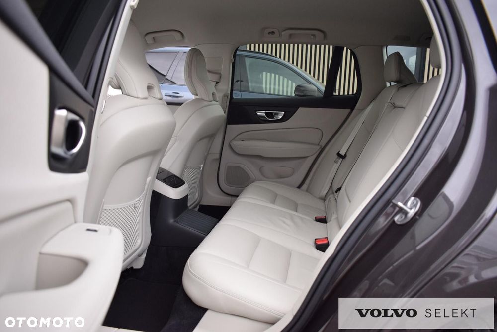Volvo V60 - 24