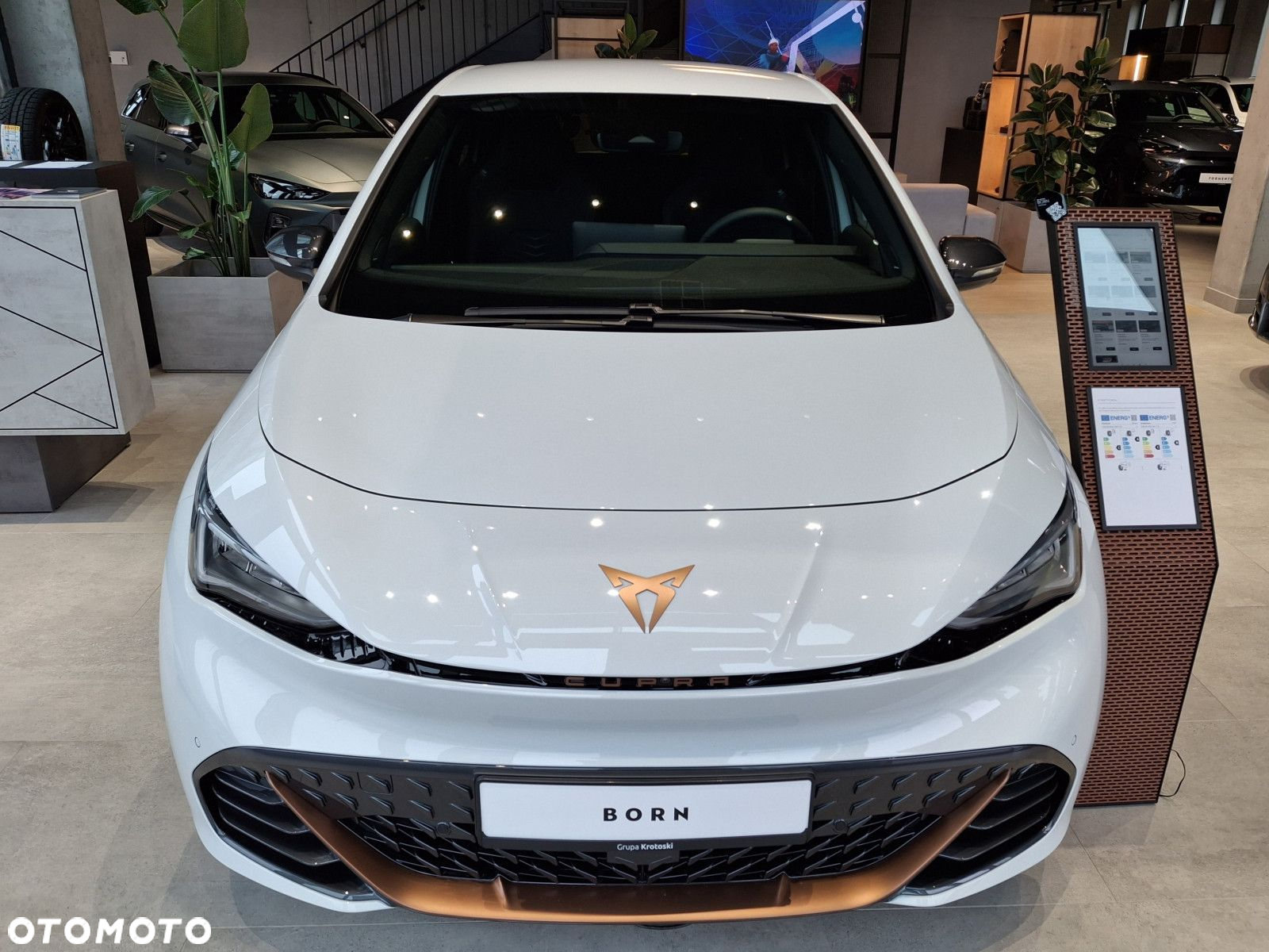 Cupra Born - 4