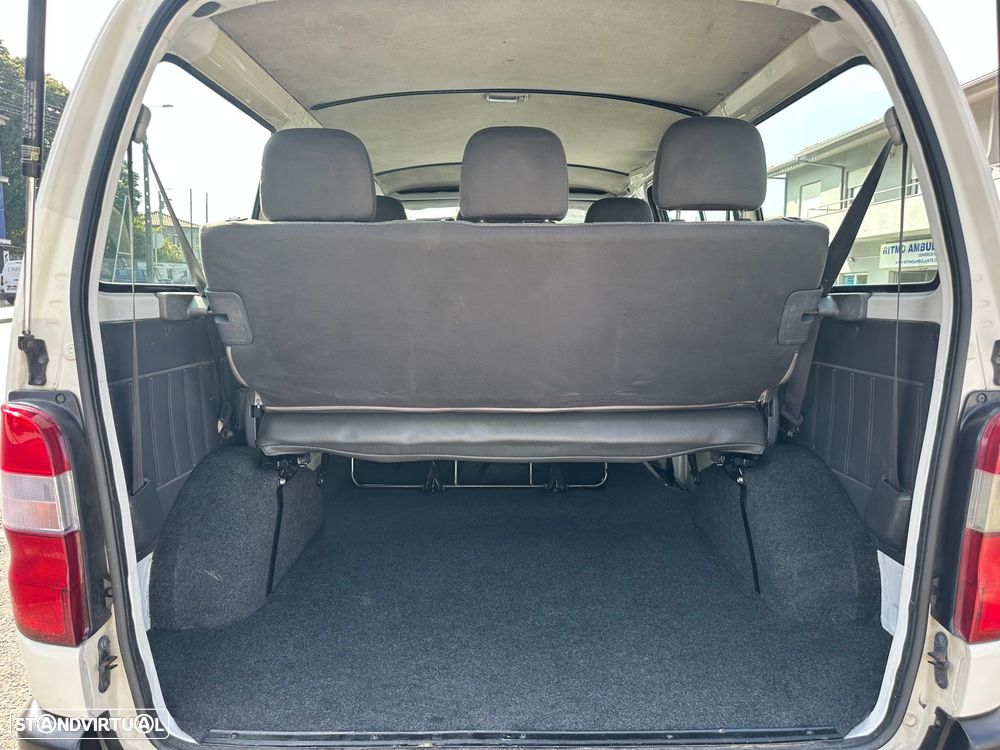 Toyota HiAce 2.5 D-4D Curto 2.8T AC - 16
