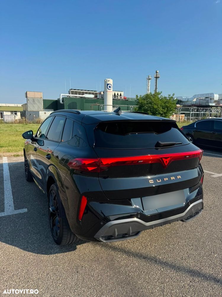 Cupra Terramar 1.5 e-HYBRID PHEV VZ - 3