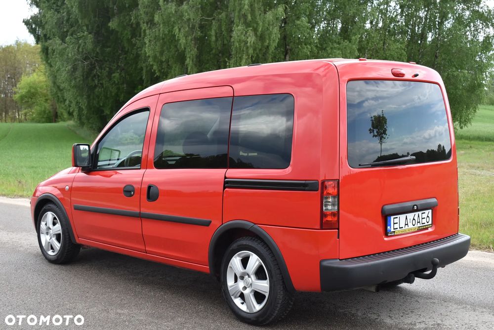 Opel Combo Tour Color Edition - 6