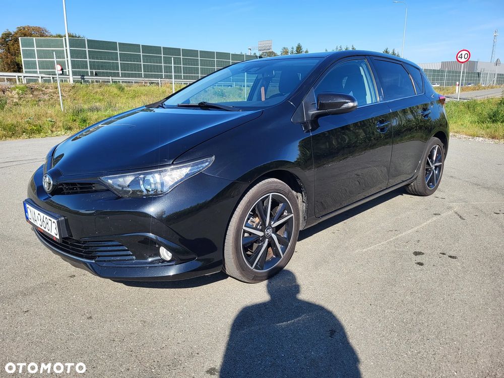 Toyota Auris 1.2 T Dynamic - 3