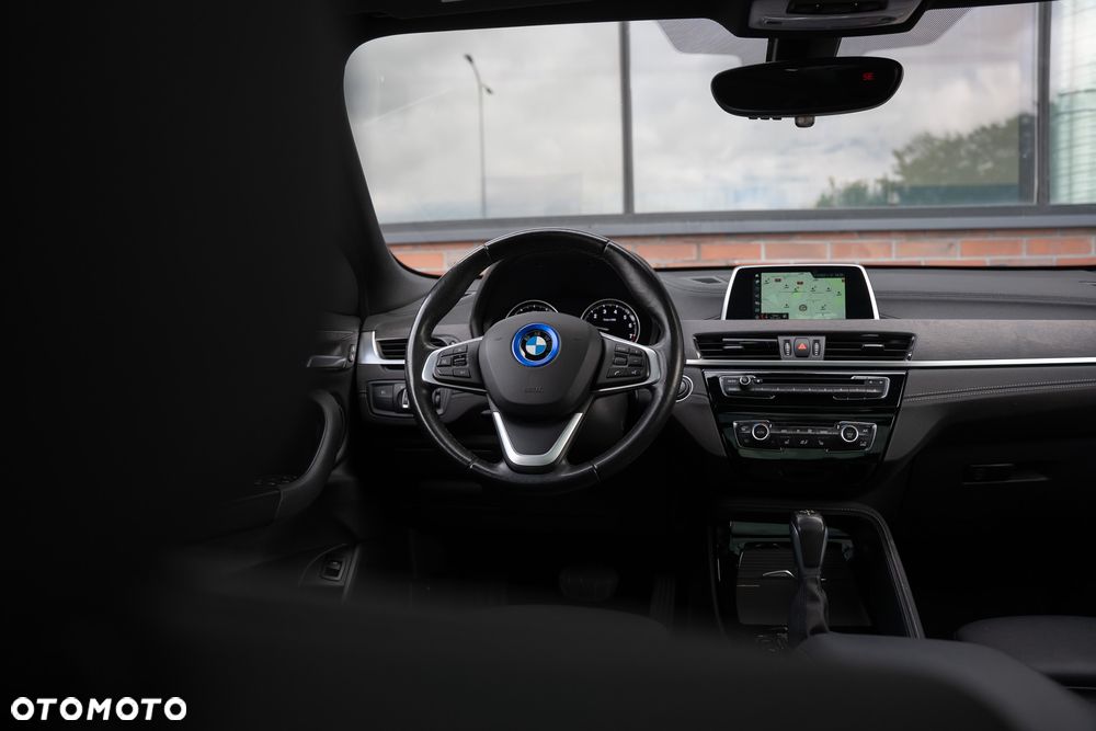 BMW X2 sDrive20i GPF sport - 29