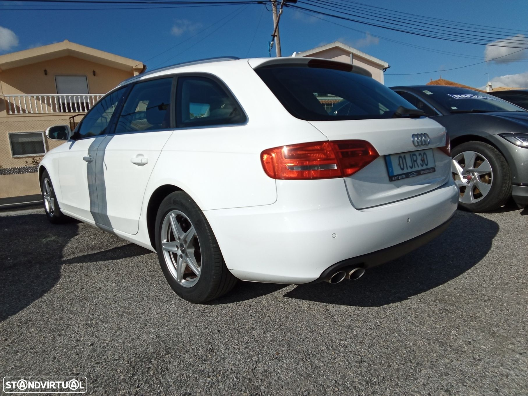 Audi A4 Avant 2.0 TDI Advance - 5