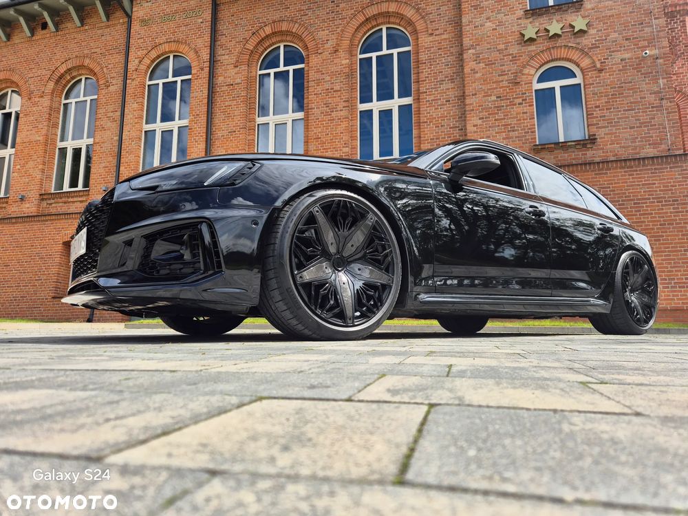 Audi RS4 Avant - 20