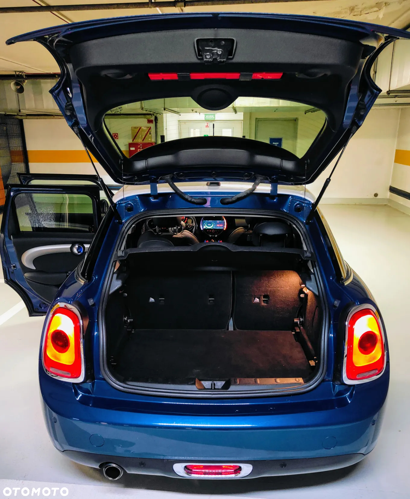 MINI Cooper Standard - 21
