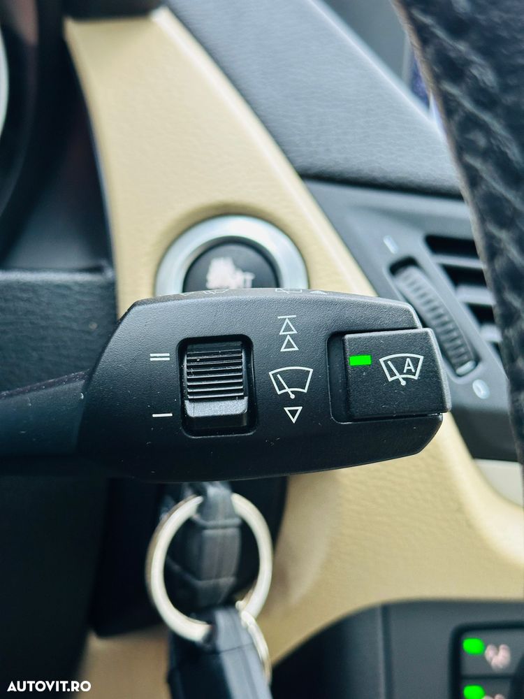 BMW X1 xDrive20i Aut. - 27