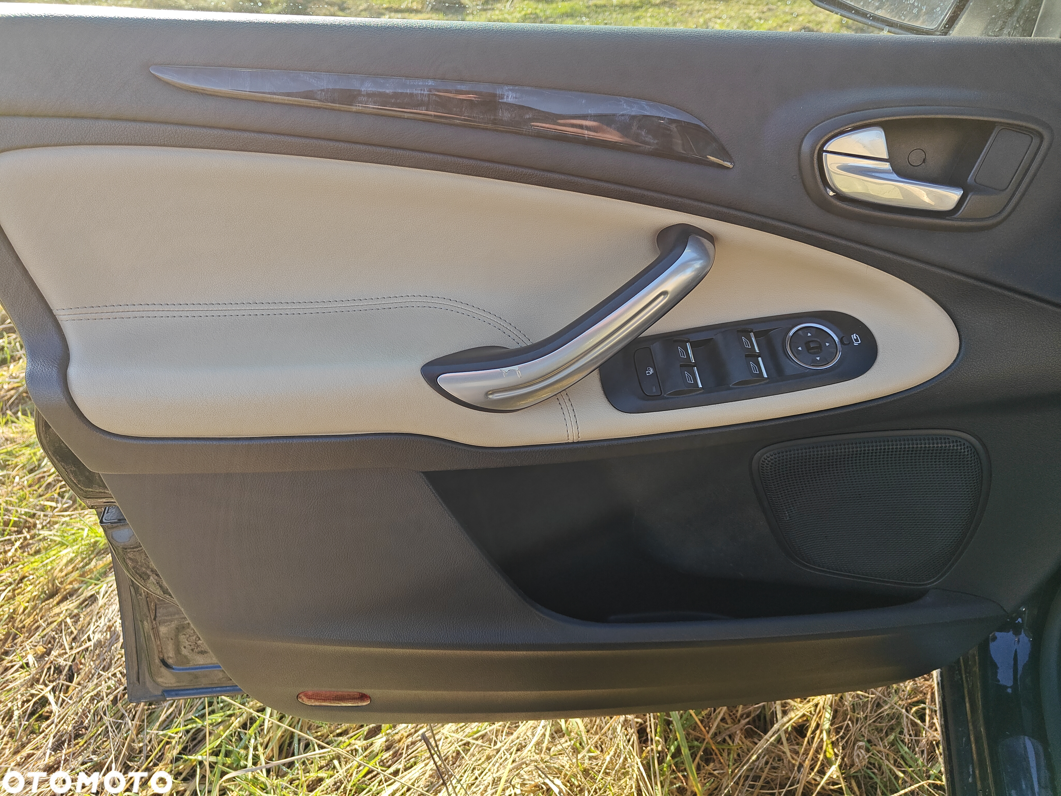 Ford S-Max 2.0 TDCi DPF Titanium - 13