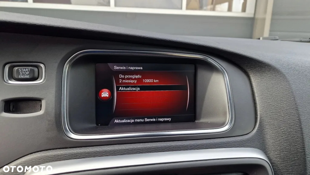 Volvo V40 T3 Geartronic RDesign - 32